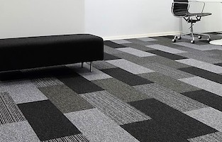 Lyon plank carpet tiles